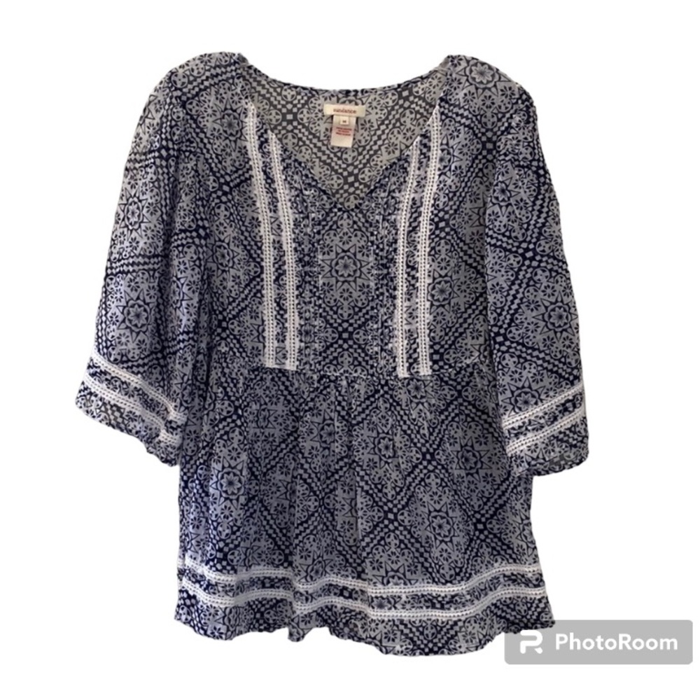 Sundance Catalog Blue And White Boho V-Neck Slit Top with Bell Sleeves S…